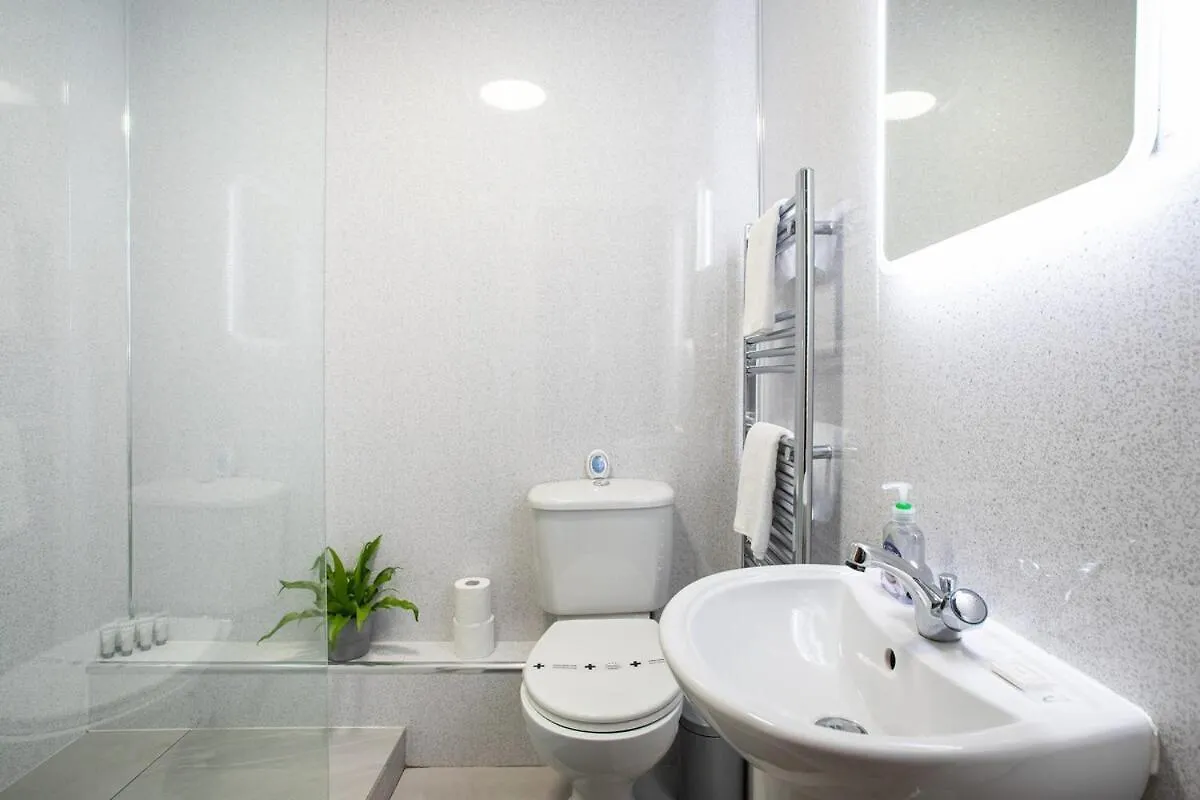 アパート 5 Star Ultra Luxury I Great Views I Underground Parking I Long Stay ベルファスト